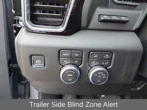 New 2026 GMC Sierra 2500 Denali w/ Denali Reserve Package image 13