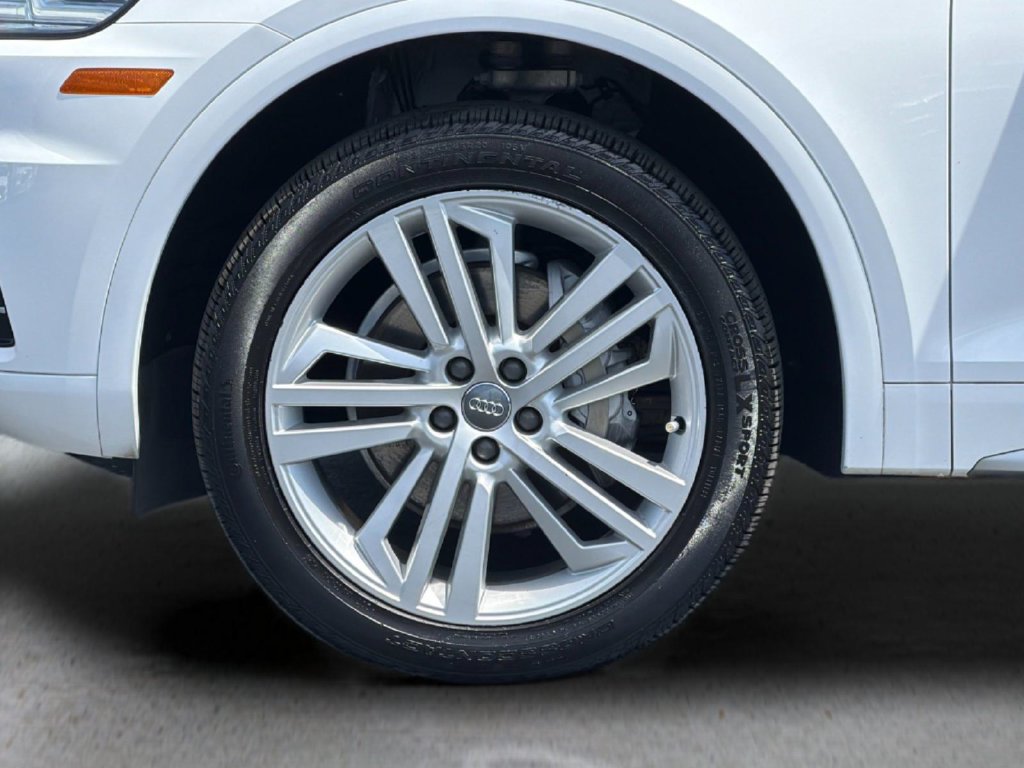 Used 2019 Audi Q5 2.0T Premium Plus w/ Premium Plus Package AWD/4WD image 26