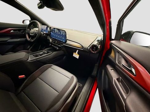 New 2026 Chevrolet Equinox EV RS image 31