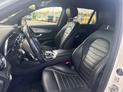 Used 2017 Mercedes-Benz GLC 43 AMG 4MATIC image 6