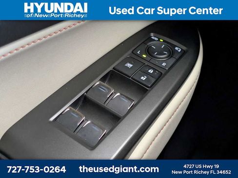 Used 2024 Lexus NX 250 FWD w/ Towing Package (2000 Lbs) image 32