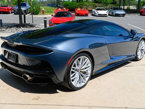 Used 2023 McLaren GT RWD image 5