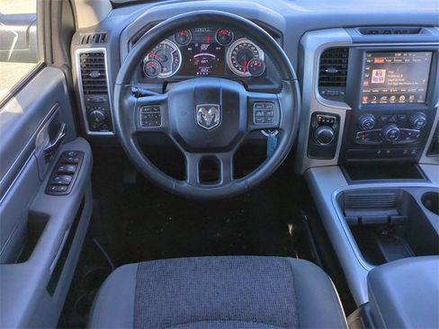 Used 2017 RAM 1500 Big Horn image 16