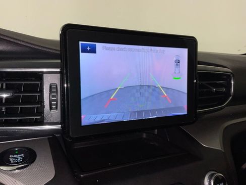 Used 2020 Ford Explorer XLT w/ Equipment Group 202A RWD image 25