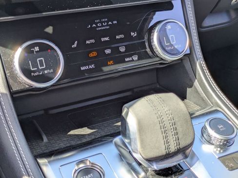 Used 2024 Jaguar F-PACE R-Dynamic S image 23