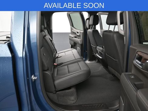Used 2024 GMC Sierra 1500 SLT w/ SLT Premium Plus Package AWD/4WD image 30