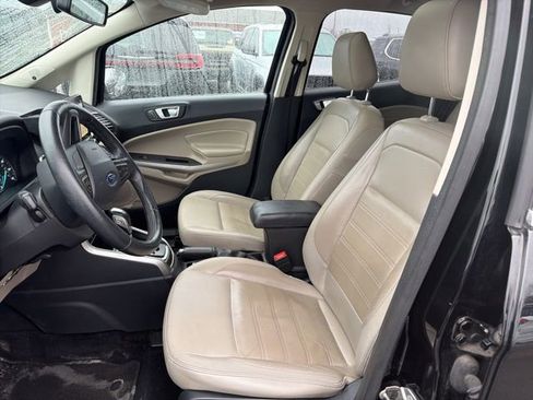 Used 2019 Ford EcoSport Titanium image 10