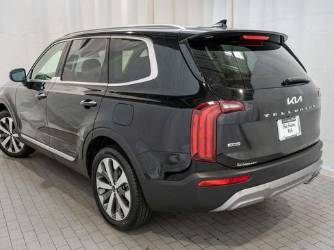 Used 2022 Kia Telluride S image 4