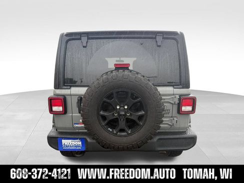 Used 2022 Jeep Wrangler Unlimited Sport AWD/4WD image 4