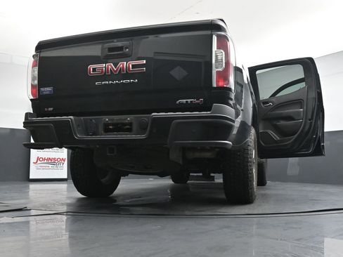 Used 2021 GMC Canyon AT4 w/ Driver Alert Package AWD/4WD image 29