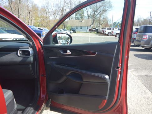 Used 2016 Kia Sorento LX w/ LX Convenience Package image 27