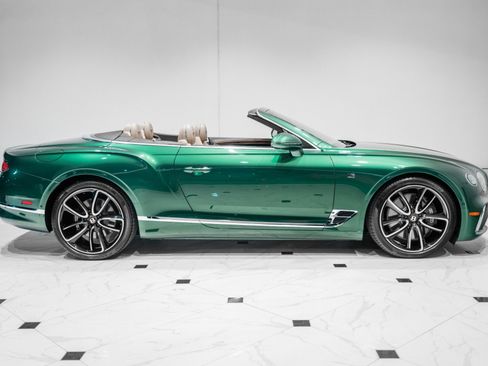 Used 2020 Bentley Continental GT w/ First Edition Specification image 5