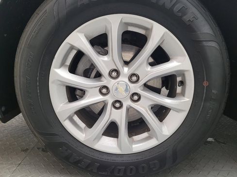 Used 2020 Chevrolet Equinox LT image 31