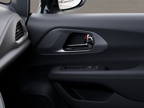 New 2026 Chrysler Pacifica Limited w/ S Appearance Package image 28