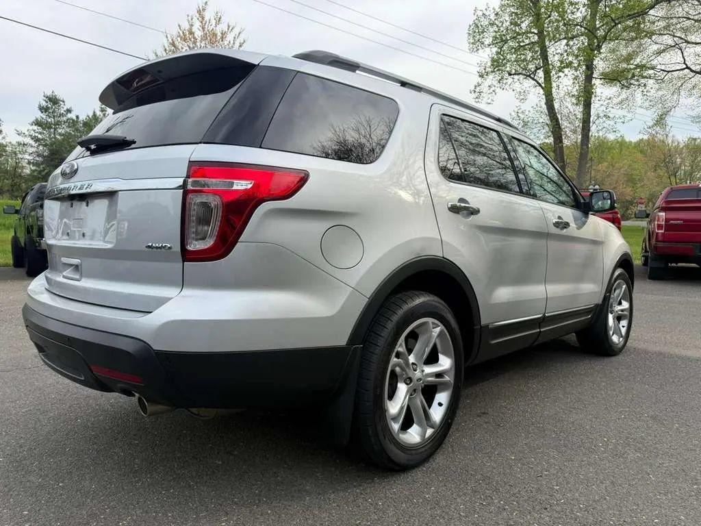 Used 2013 Ford Explorer Limited AWD/4WD image 10