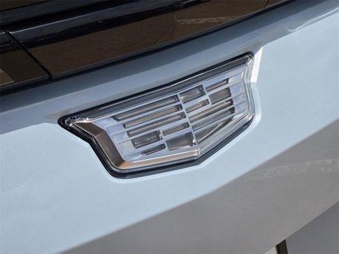 New 2025 Cadillac Lyriq Sport image 11