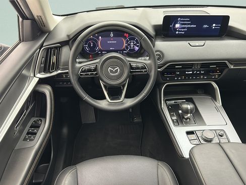 Used 2024 MAZDA CX-90 Plug-In Hybrid w/ Premium Pkg AWD/4WD image 11