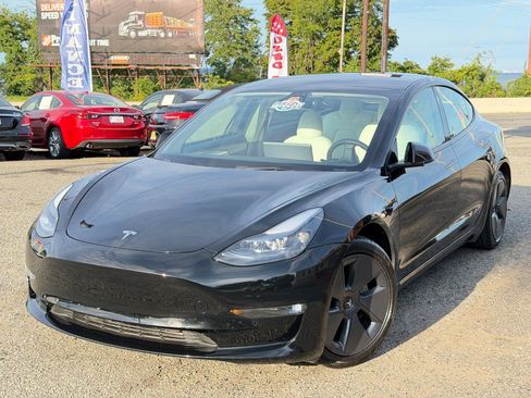Used 2022 Tesla Model 3 Long Range AWD/4WD image 81