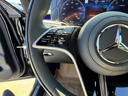 Used 2024 Mercedes-Benz S 580 4MATIC Sedan image 21