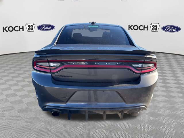 Used 2017 Dodge Charger R/T RWD image 7
