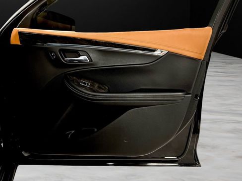 Used 2016 Chevrolet Impala LTZ w/ Enhanced Convenience Package FWD image 27