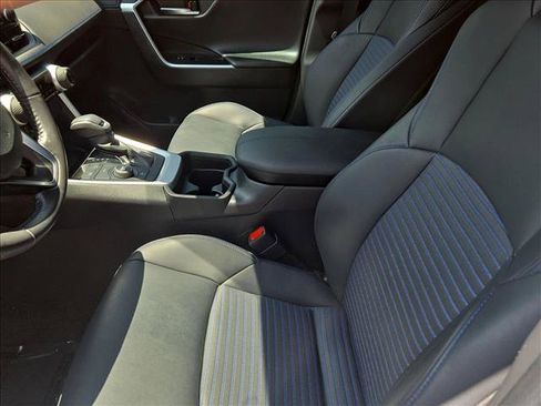Used 2021 Toyota RAV4 XSE w/ XSE Grade Weather Package AWD/4WD image 17