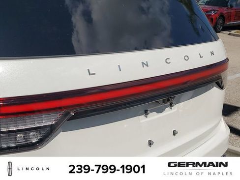 New 2025 Lincoln Aviator 2WD image 16