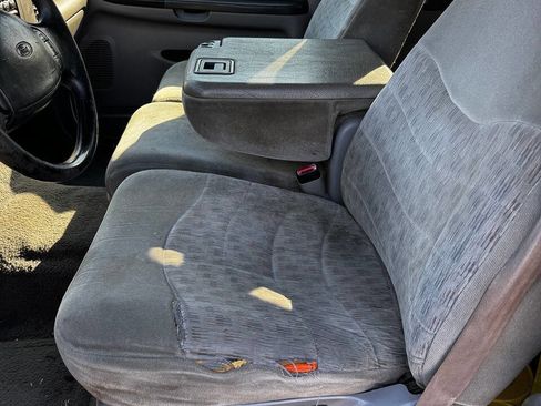 Used 2000 Ford F250 XLT image 17