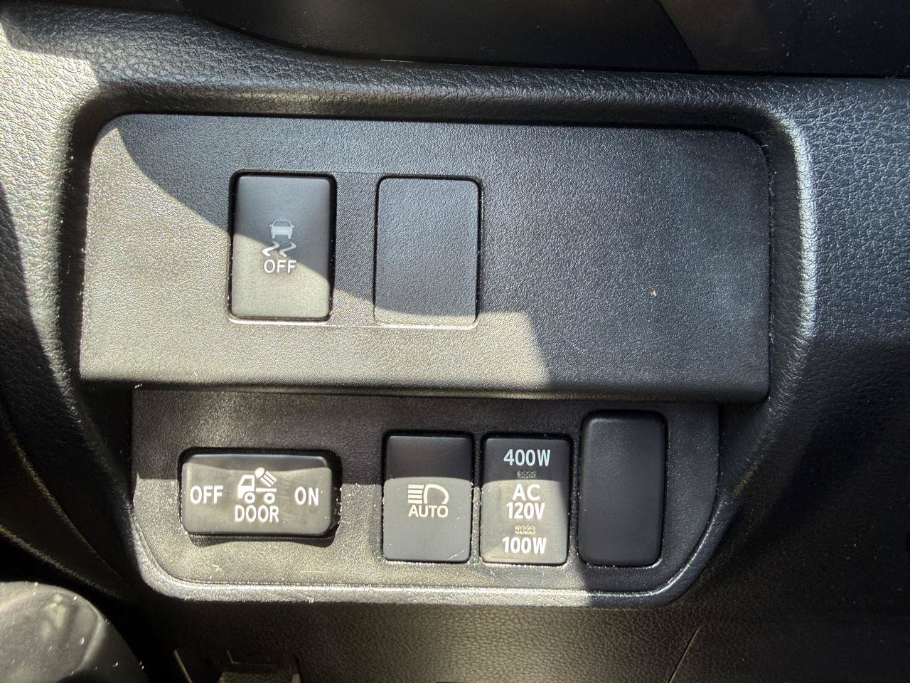 Used 2021 Toyota Tacoma TRD Off-Road RWD image 24