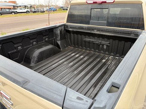 Used 2023 GMC Sierra 1500 AT4X AWD/4WD image 29