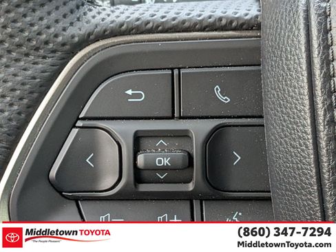 Certified 2026 Toyota Tacoma TRD Sport w/ TRD Sport Upgrade Package AWD/4WD image 19