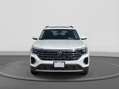 New 2026 Volkswagen Atlas SE