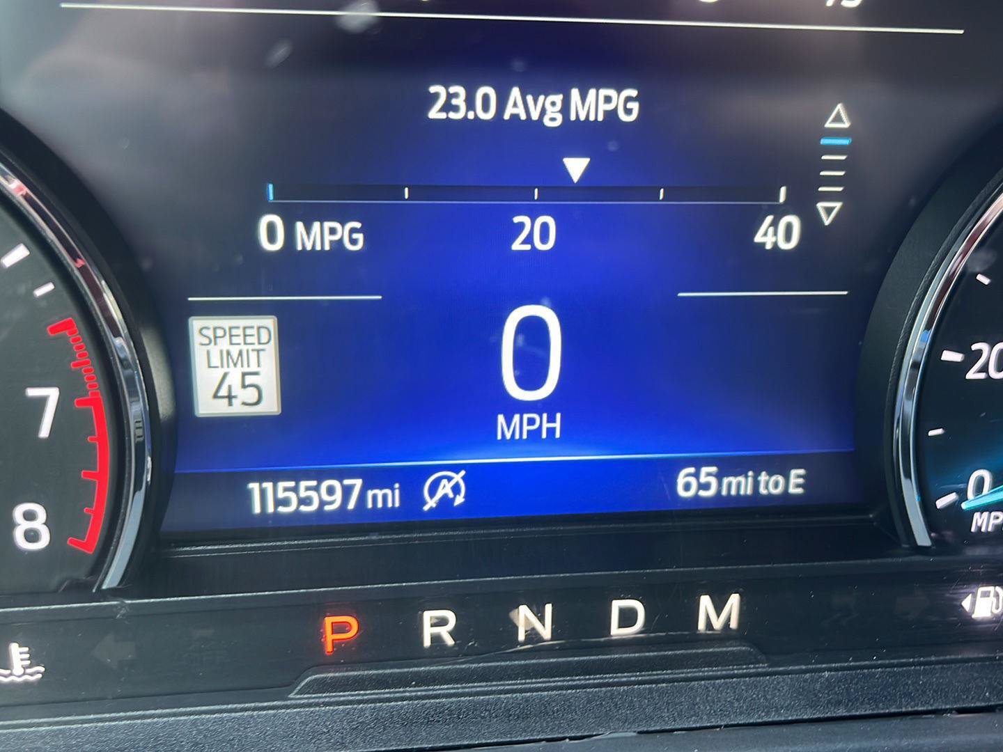 Used 2021 Ford Explorer Limited w/ Equipment Group 301A AWD/4WD image 10