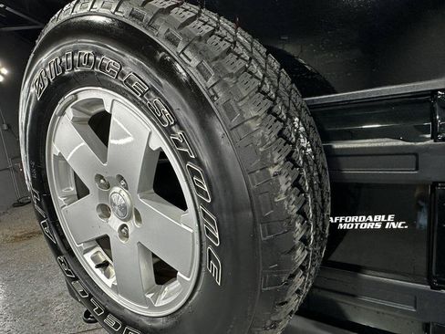 Used 2012 Jeep Wrangler Unlimited Sahara w/ Dual Top Group AWD/4WD image 34