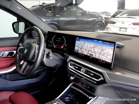 Used 2023 BMW 330i Sedan w/ M Sport Package RWD image 33