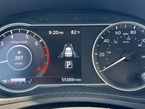 Used 2022 Nissan Versa SV FWD image 51