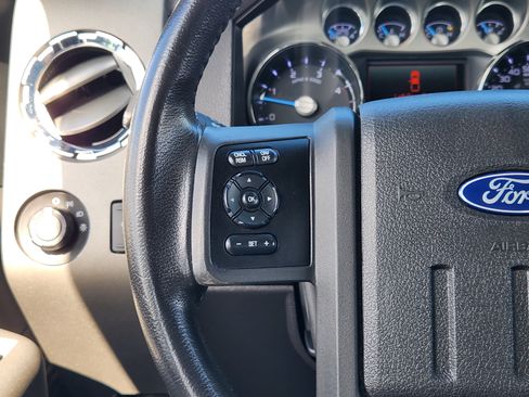 Used 2012 Ford F250 Lariat w/ Lariat Interior Pkg AWD/4WD image 26