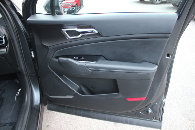Used 2024 Kia Sportage EX w/ EX Premium Package AWD/4WD image 32