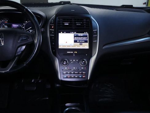 Used 2019 Lincoln MKC Reserve w/ MKC Climate Package AWD/4WD image 19
