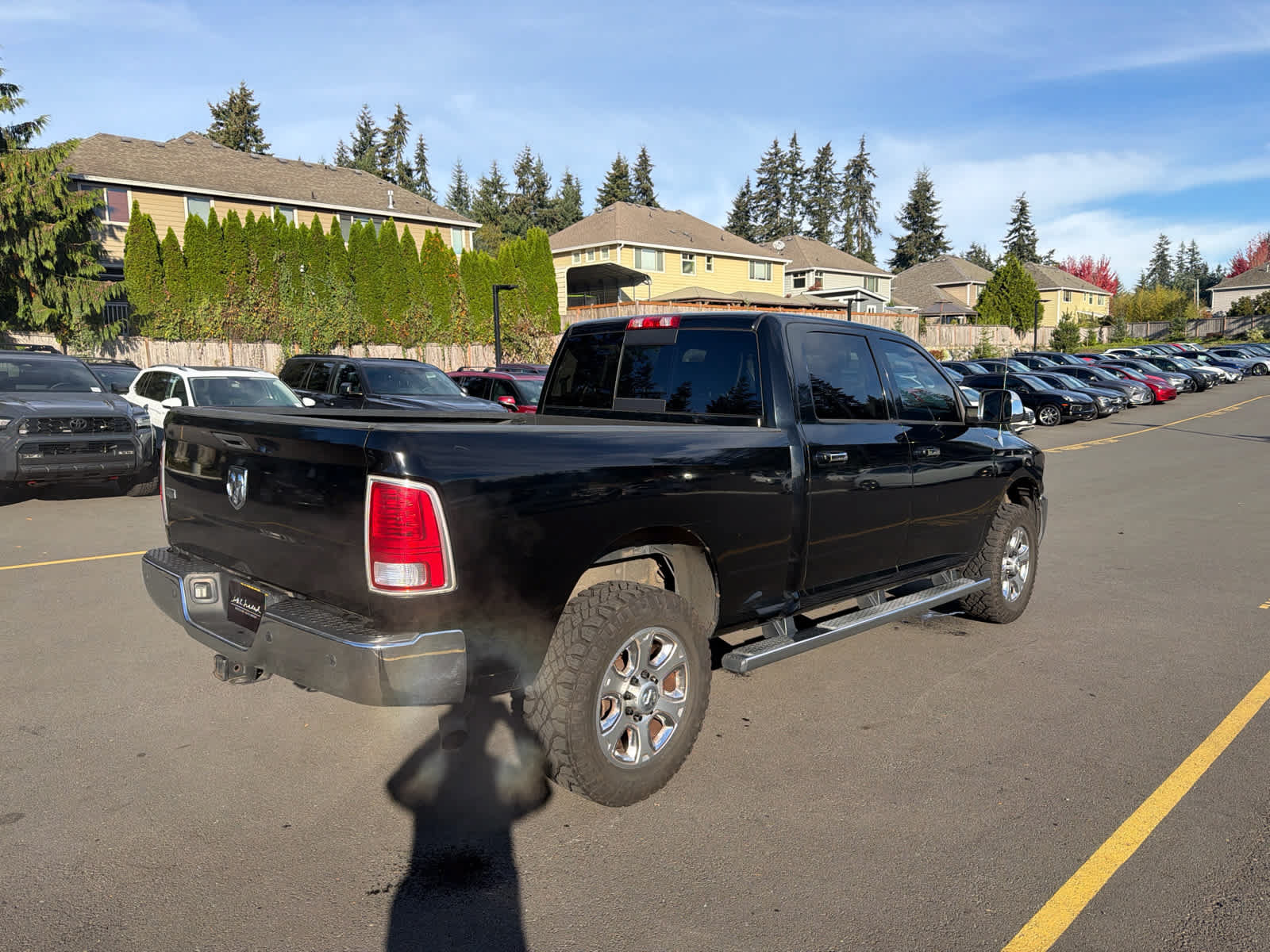 Used 2014 RAM 3500 Laramie AWD/4WD image 4