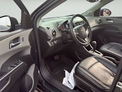 Used 2015 Chevrolet Sonic LTZ FWD image 7