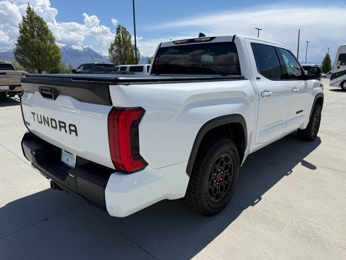 Used 2023 Toyota Tundra SR5 w/ SR5 Premium Package AWD/4WD image 3