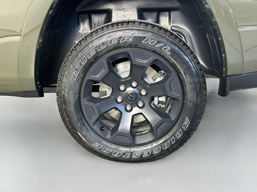 New 2026 RAM 1500 Big Horn w/ Night Edition AWD/4WD image 17