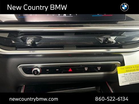 New 2026 BMW X7 xDrive40i w/ M Sport Package image 24