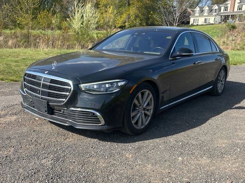 Used 2022 Mercedes-Benz S 500 4MATIC image 1
