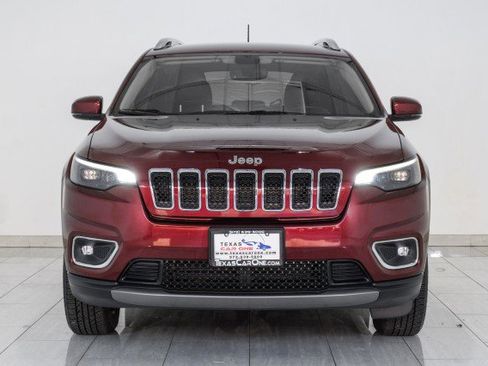 Used 2019 Jeep Cherokee Limited image 3