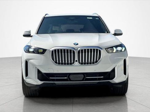 New 2026 BMW X5 xDrive40i w/ Premium Package image 8