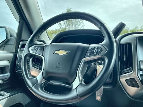 Certified 2018 Chevrolet Silverado 1500 LT w/ Redline Edition AWD/4WD image 11