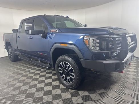 Used 2020 GMC Sierra 2500 AT4 w/ AT4 Premium Package image 1