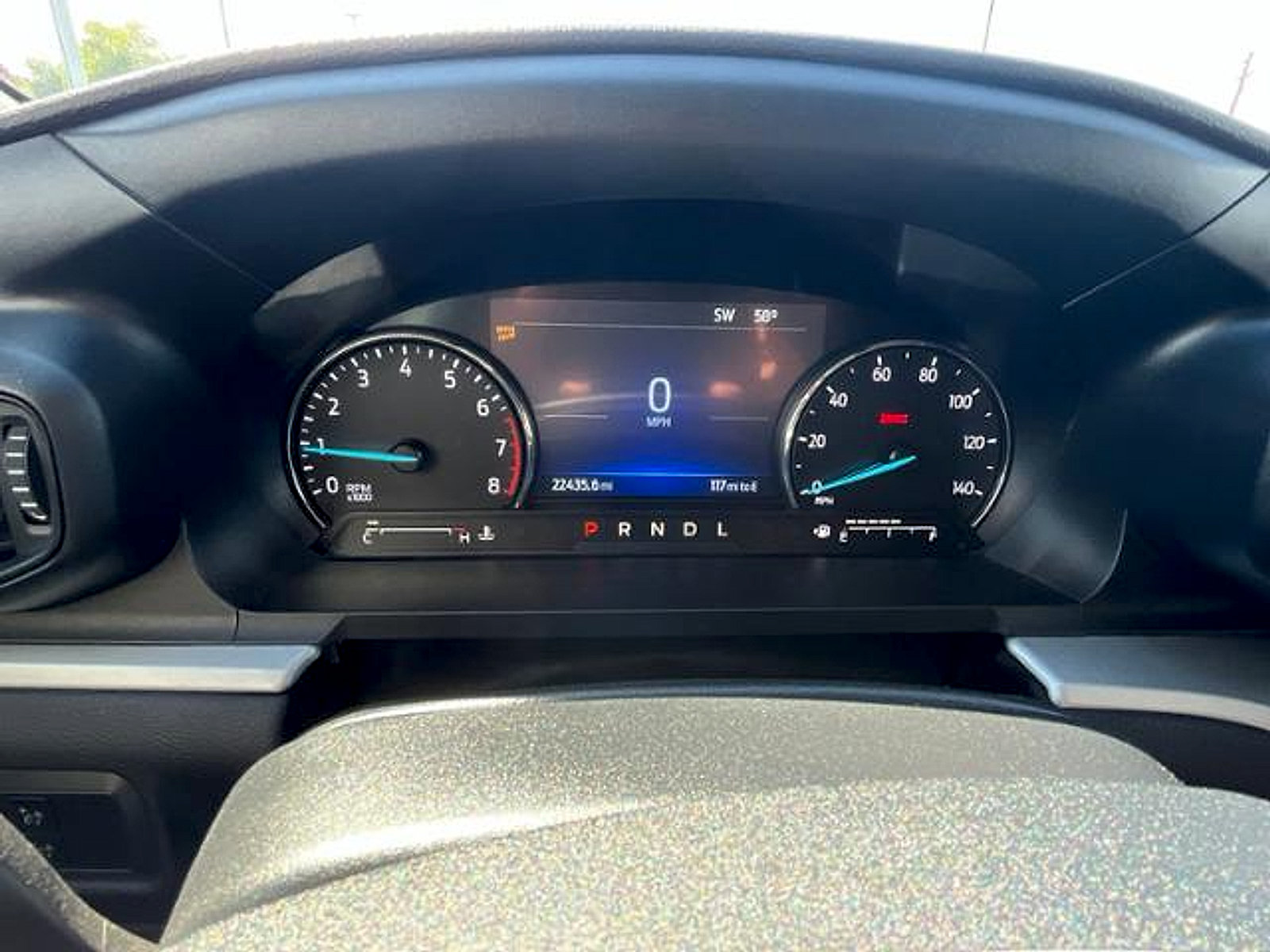 Used 2022 Ford Explorer XLT AWD/4WD image 28